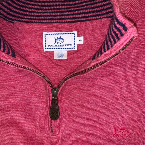 Vineyard Vines Men's coral quarter zip - Picture 2 of 3